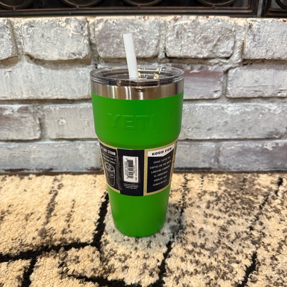 YETI Rambler 26 oz Stainless Steel Straw Cup *Canopy Green* - Picture 2 of 6